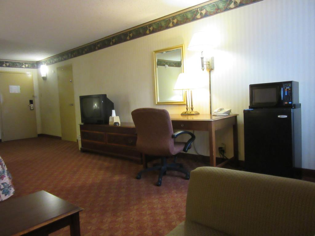 Governor'S Inn & Suites Memphis Zimmer foto